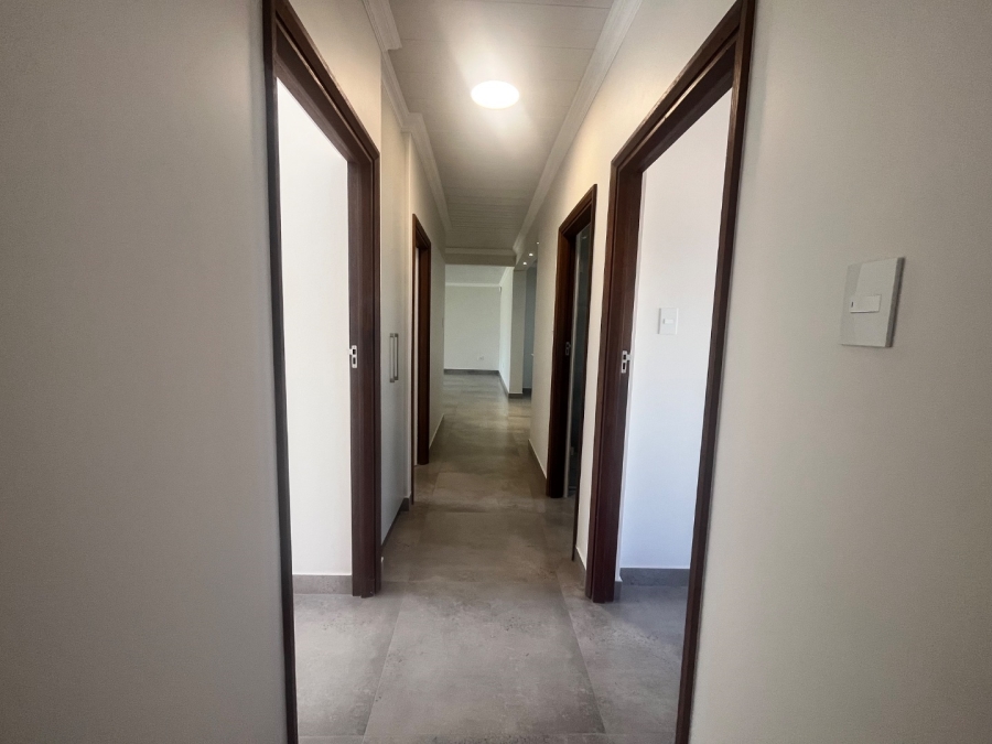To Let 4 Bedroom Property for Rent in Dormehls Drift Western Cape